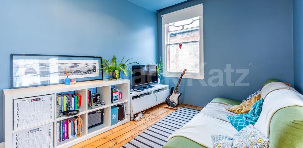 Stunning two bed with period features mins to Crouch End Broadway  Christchurch Road, Crouch End